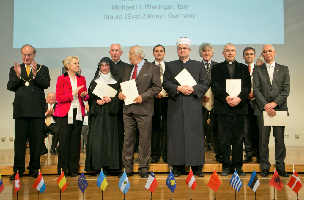 Pr. Prof. Wilhelm Dancă, decanul Facultății de Teologie romano-catolică, a fost primit în rândurile membrilor Academiei Europene de Științe și Arte